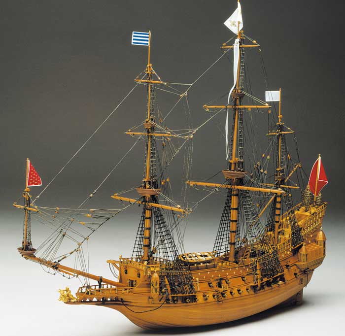 Ship model wooden kit La Couronne Mantua Model (www.victoryshipmodels.com)