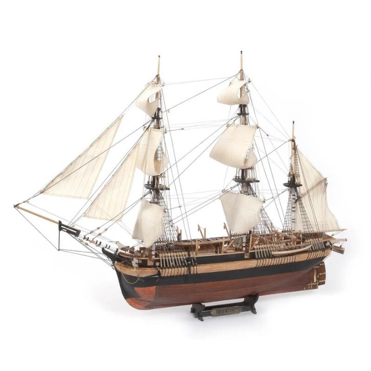 Ship model wooden kit HMS Erebus Occre (www.victoryshipmodels.com)
